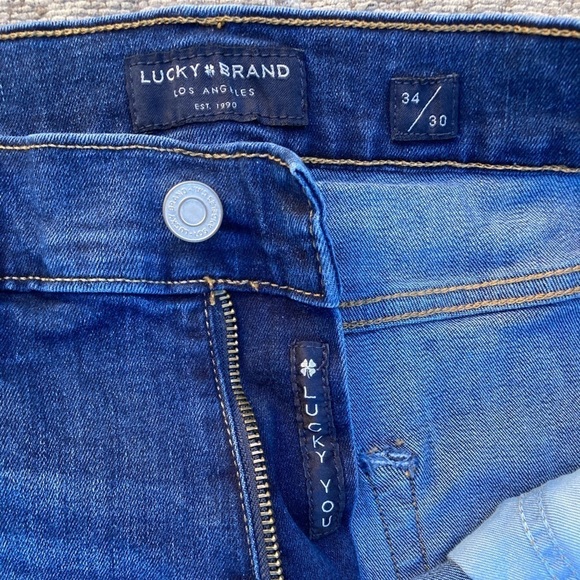 Men's Lucky Brand Jeans Blue 410 Straight Denim 34x30 Zip Logo Whiskers Gorpcore - Picture 2 of 12